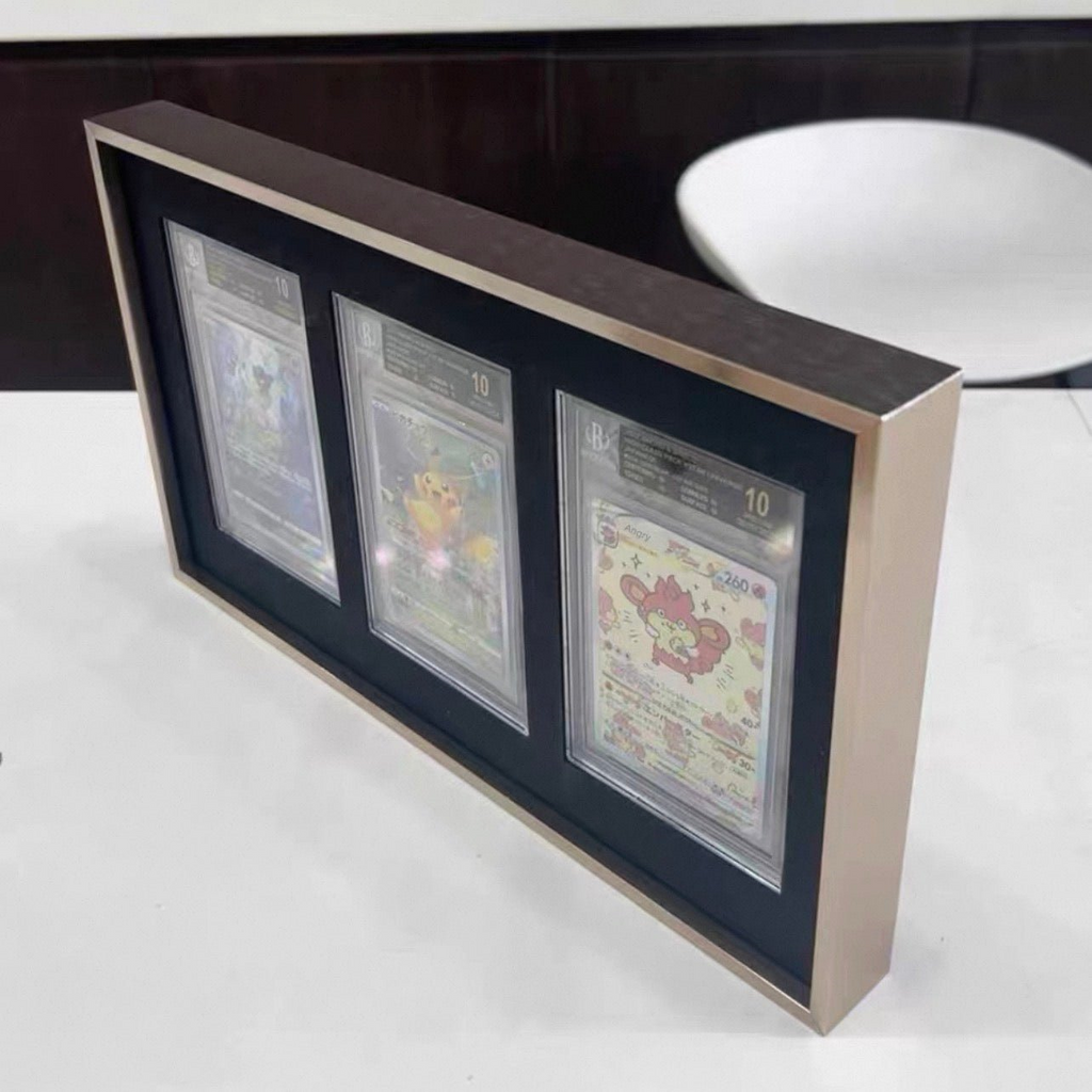 Premium aluminium metal trading card wall display frame case for Pokémon cards, MTG cards, Yu-Gi-Oh! cards, One Piece cards and sports cards, graded card wall display, PSA card frame, CGC card display, BGS slab display, One Touch magnetic holder display,